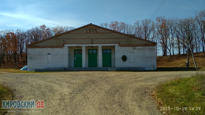 Клуб в селе Преображенка Клуб в селе Преображенка